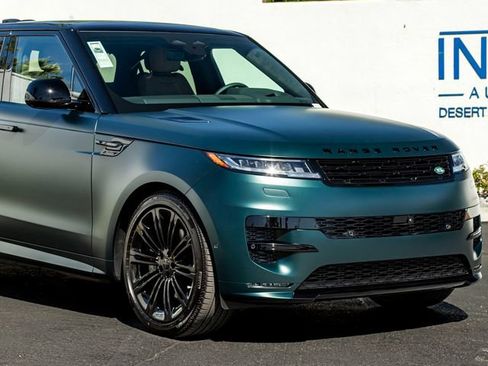 New 2026 Land Rover Range Rover Sport Autobiography AWD/4WD image 5