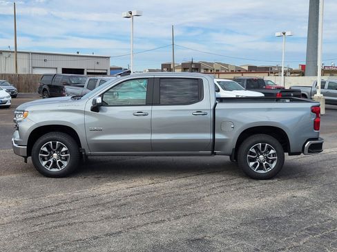 New 2026 Chevrolet Silverado 1500 LT w/ Texas Edition Plus RWD image 2