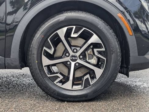 Certified 2024 Kia Sportage EX FWD image 13