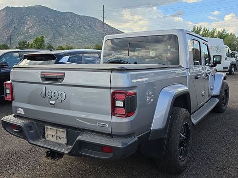 Certified 2020 Jeep Gladiator Overland AWD/4WD image 3