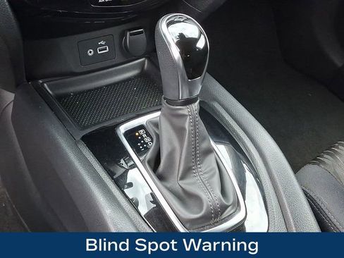 Used 2019 Nissan Rogue S w/ Special Edition Package image 11