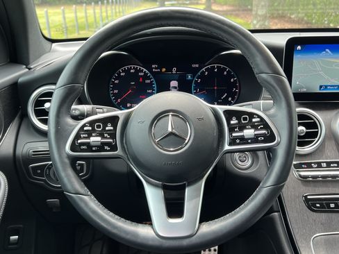 Certified 2022 Mercedes-Benz GLC 300 image 18