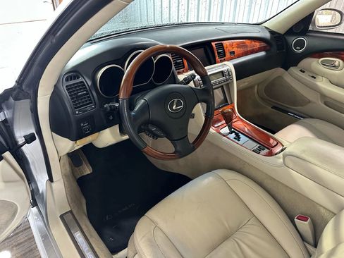 Used 2007 Lexus SC 430 Convertible image 26