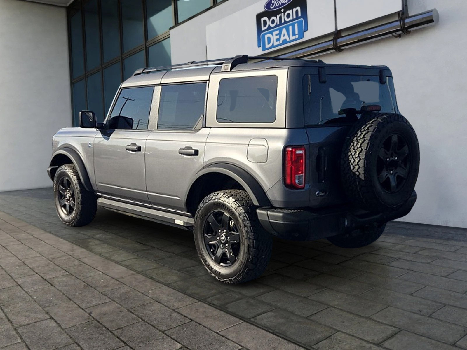 Used 2024 Ford Bronco Black Diamond AWD/4WD image 5