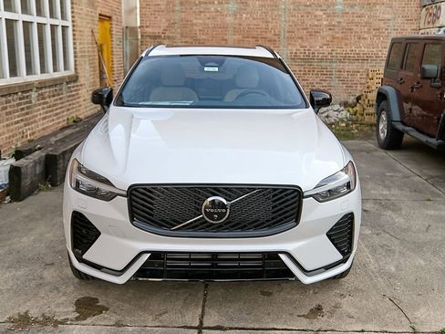 New 2026 Volvo XC60 T8 Plus w/ Protection Package Premier image 6