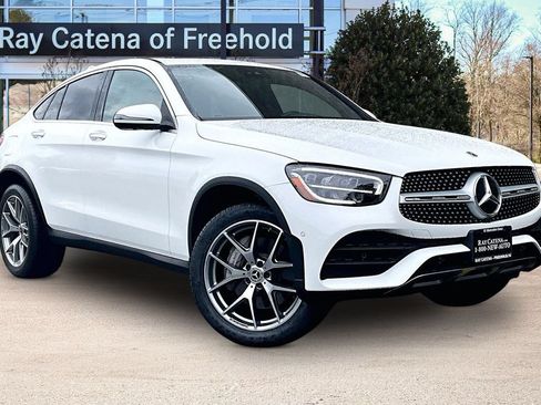 Certified 2023 Mercedes-Benz GLC 300 4MATIC Coupe image 11