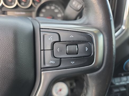 Used 2021 Chevrolet Silverado 1500 LT Trail Boss w/ Convenience Package II AWD/4WD image 20