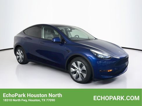 Used 2024 Tesla Model Y Long Range AWD/4WD image 1