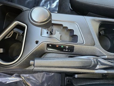 Used 2016 Toyota RAV4 LE image 40