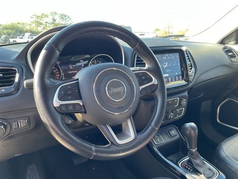 Used 2019 Jeep Compass Limited image 22