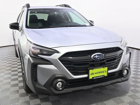 Certified 2025 Subaru Outback Onyx Edition image 9