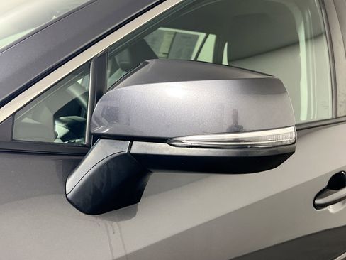 Used 2021 Toyota RAV4 XLE image 12