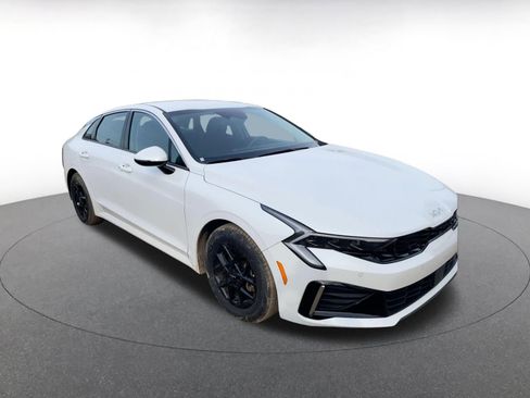 Used 2025 Kia K5 LXS image 2