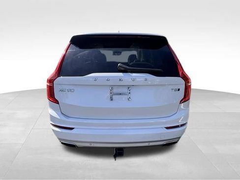 Used 2021 Volvo XC90 T5 Momentum w/ Protection Package AWD/4WD image 6