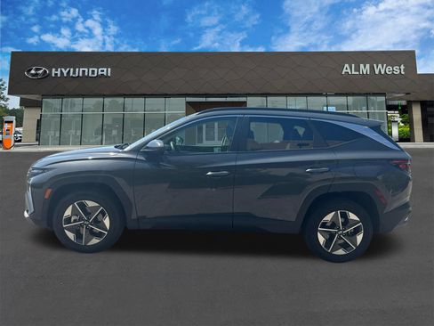 Used 2025 Hyundai Tucson SEL AWD/4WD image 8