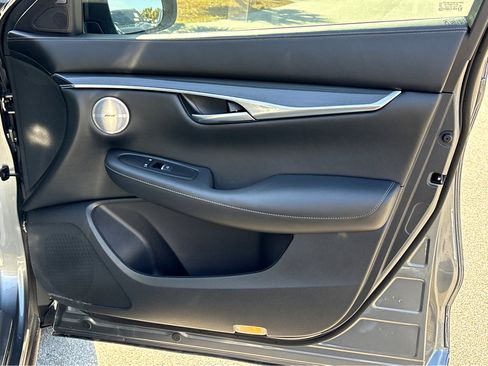 Used 2024 INFINITI QX50 Sport image 14