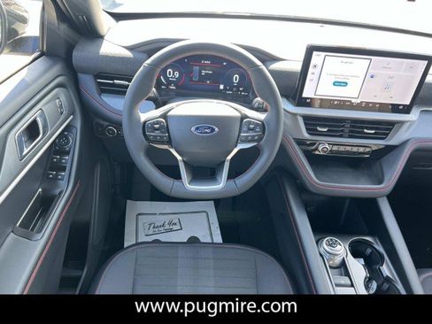 New 2026 Ford Explorer ST-Line RWD image 17