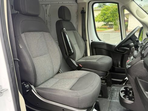 Used 2021 RAM ProMaster 2500 FWD image 17