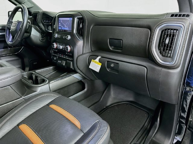 Used 2022 GMC Sierra 1500 AT4 w/ AT4 Preferred Package AWD/4WD image 28