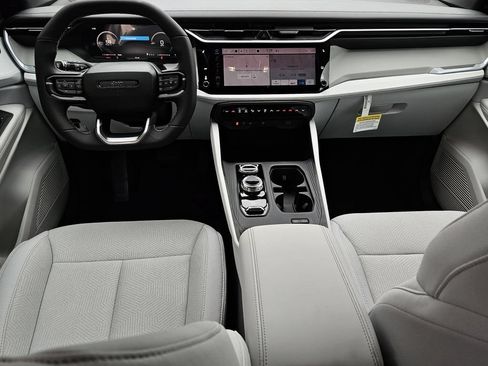 New 2026 Jeep Cherokee Laredo AWD/4WD image 8
