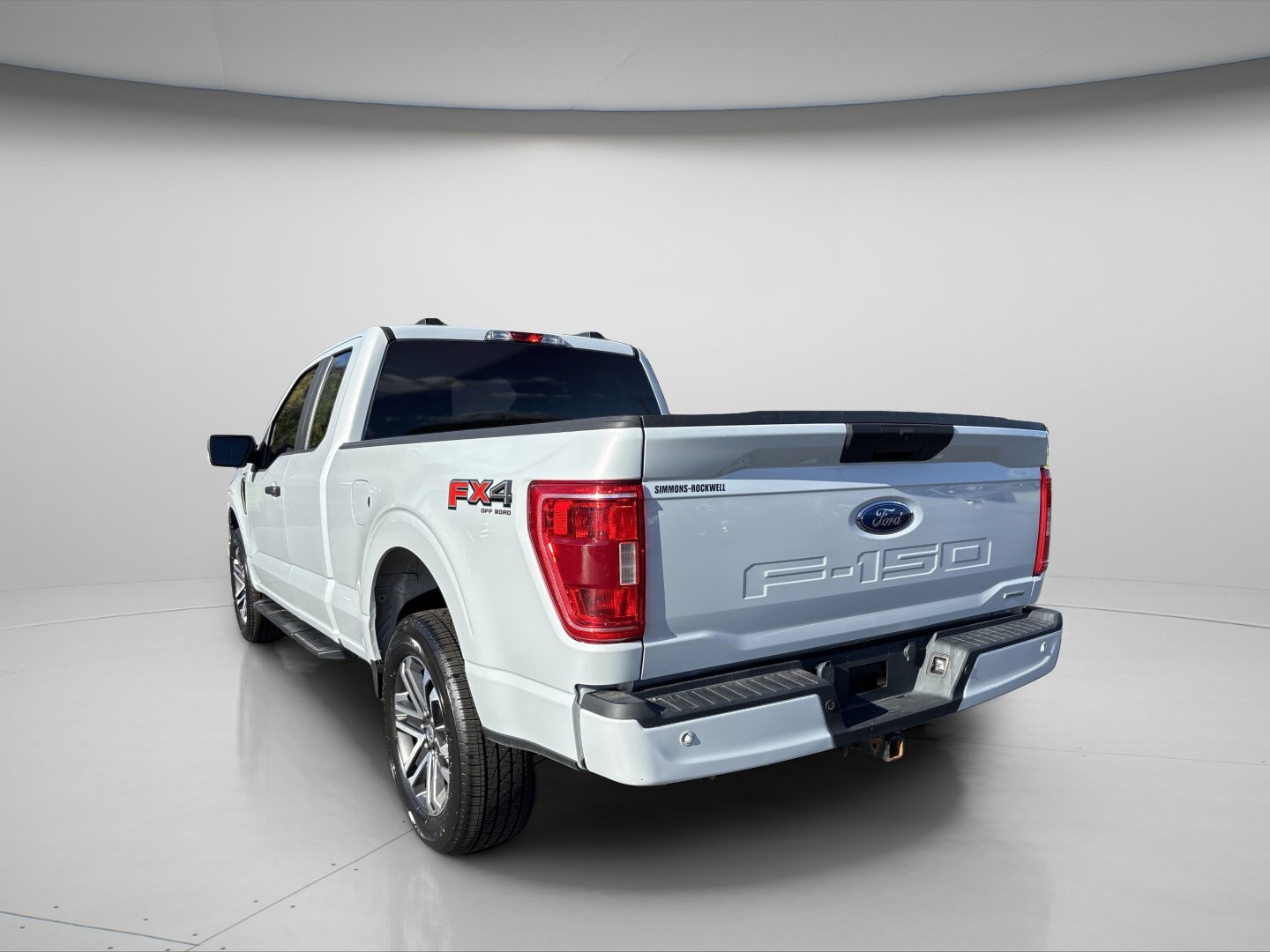 Used 2021 Ford F150 XL w/ Equipment Group 101A High AWD/4WD image 3