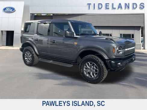 New 2025 Ford Bronco Badlands AWD/4WD image 1