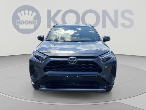 Used 2025 Toyota RAV4 SE AWD/4WD image 11