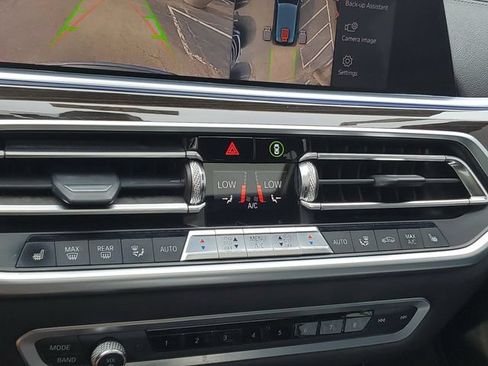 Used 2019 BMW X5 xDrive40i w/ Premium Package 2 AWD/4WD image 28