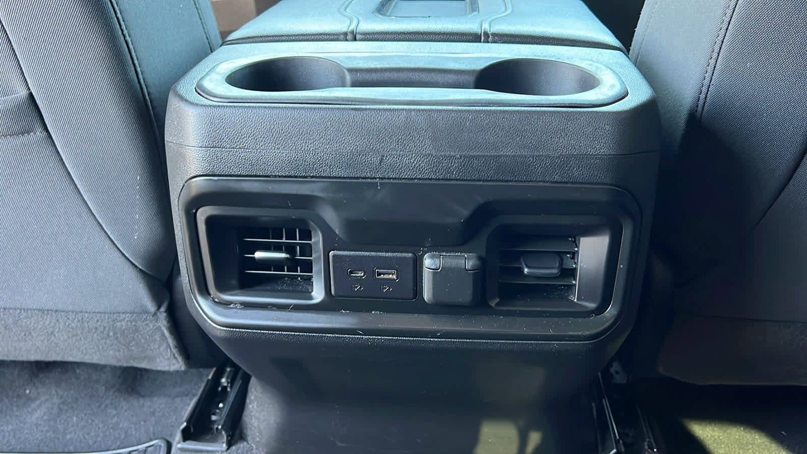 Used 2021 Chevrolet Silverado 1500 RST w/ Convenience Package II AWD/4WD image 25