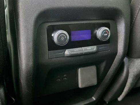 Used 2025 GMC Acadia Elevation FWD image 13