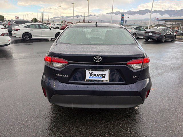 Used 2025 Toyota Corolla LE FWD image 8