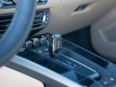 Certified 2024 Porsche 911 Carrera 4S image 26