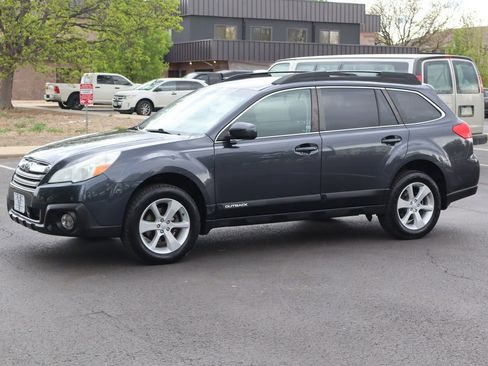 Used 2013 Subaru Outback 2.5i Premium w/ Popular Pkg 1B image 10