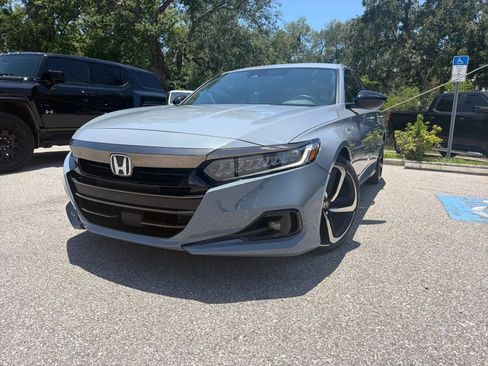 Used 2022 Honda Accord Sport image 4