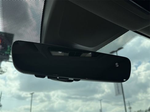 New 2026 Volkswagen Atlas SE image 22