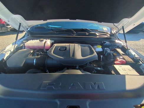 Used 2025 RAM 1500 Big Horn image 39