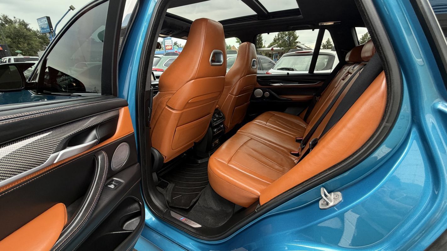 Used 2016 BMW X5 M AWD/4WD image 11