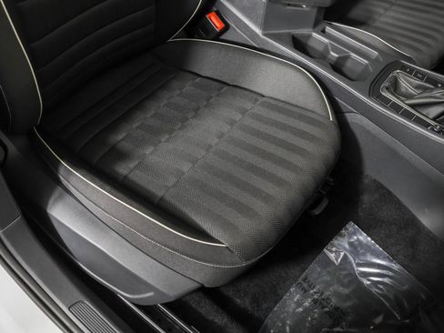 Used 2023 Volkswagen Jetta Sport FWD image 45