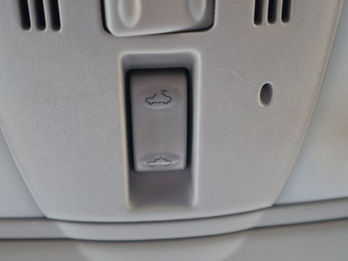 Used 2010 Nissan Altima 3.5 SR w/ Sport Pkg image 74