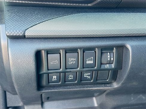 Used 2019 Subaru Forester Limited w/ Popular Package #3 image 10