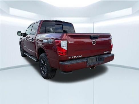 Used 2018 Nissan Titan PRO-4X w/ Pro-4x Convenience Package image 6