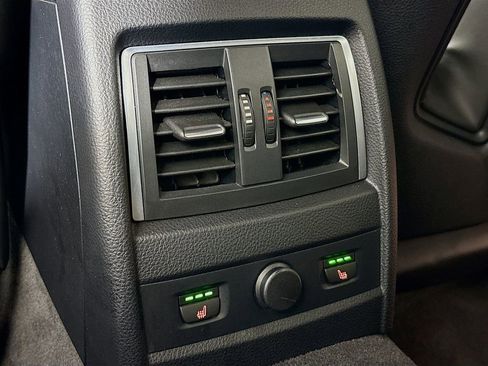 Used 2018 BMW M3 image 29