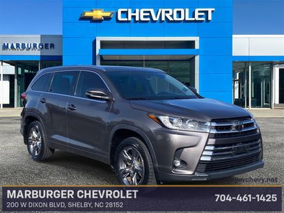 Used 2019 Toyota Highlander AWD V6