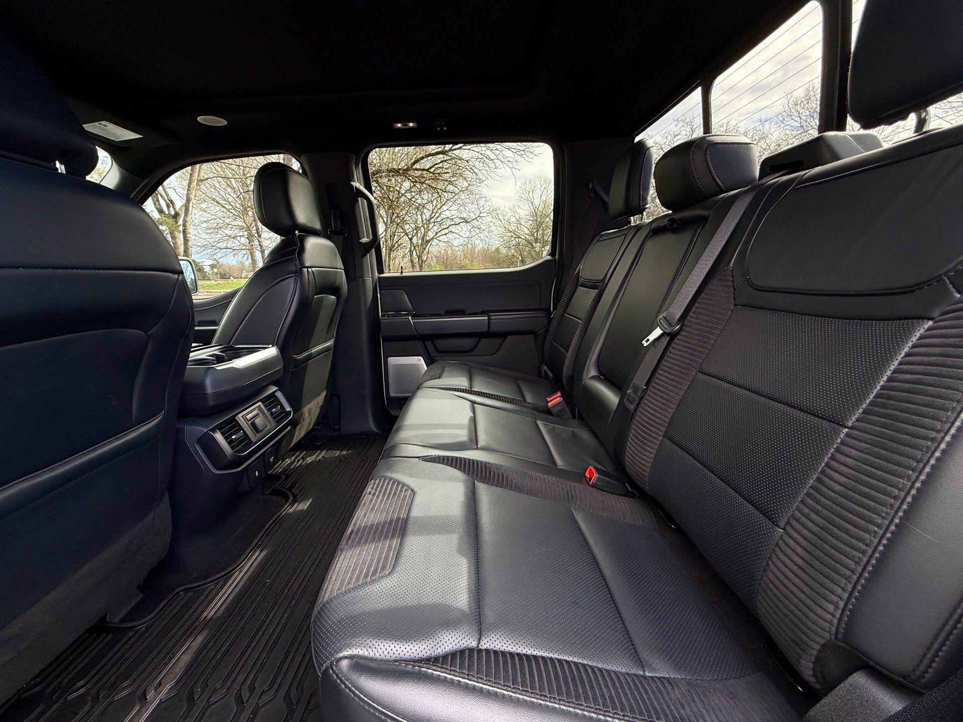 Used 2023 Ford F150 Raptor AWD/4WD image 36