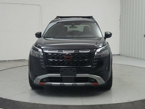 Used 2026 Nissan Pathfinder Rock Creek AWD/4WD image 3