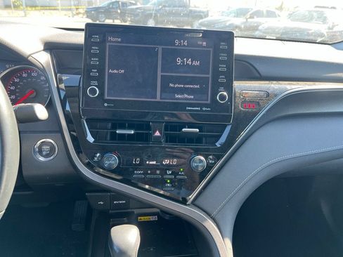 Used 2022 Toyota Camry XSE w/ Carpet Mat Package (TMS) FWD image 7