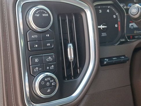 Used 2023 GMC Sierra 2500 Denali w/ Denali Ultimate Package image 31