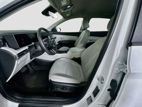 Used 2025 Hyundai Tucson SEL FWD image 13