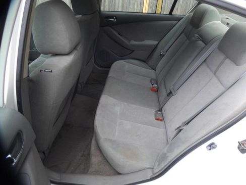 Used 2008 Nissan Altima 2.5 S w/ Emergency Aid Pkg FWD image 17