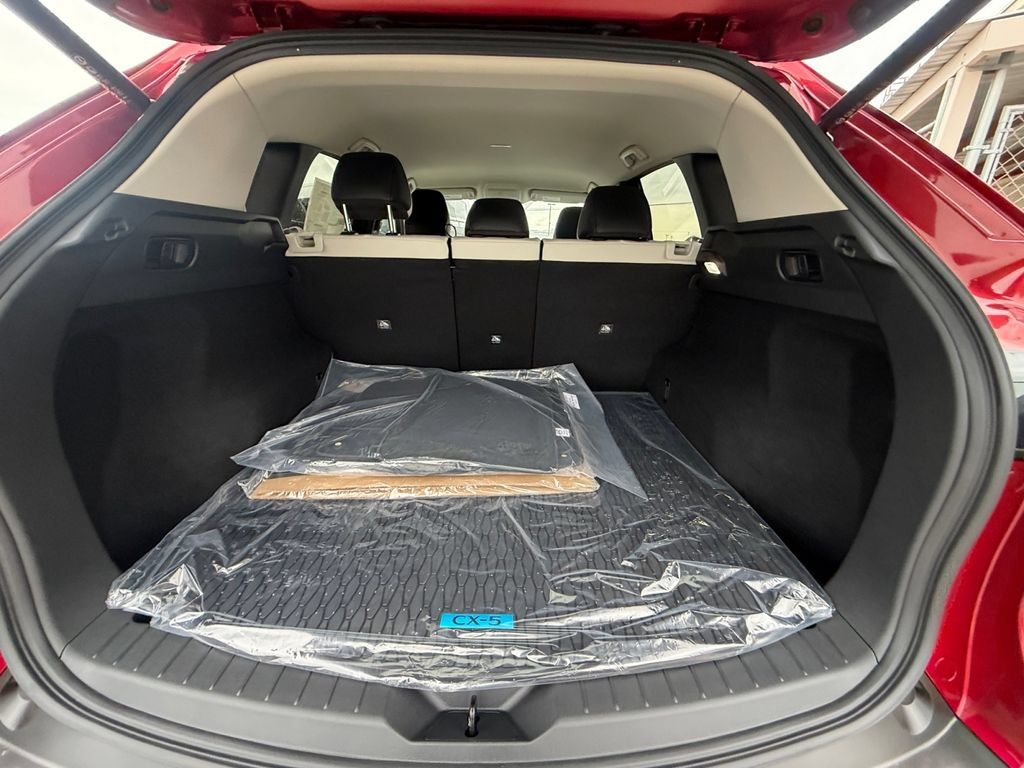 New 2026 MAZDA CX-5 Preferred AWD/4WD image 19